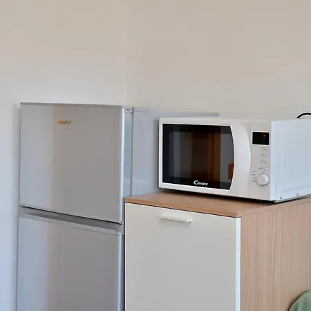 Homely Flat Near Pineda - Beahost アパート
