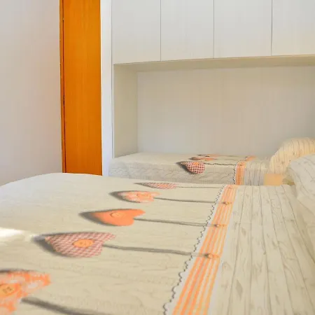 Daire Homely Flat Near Pineda - Beahost Bibione